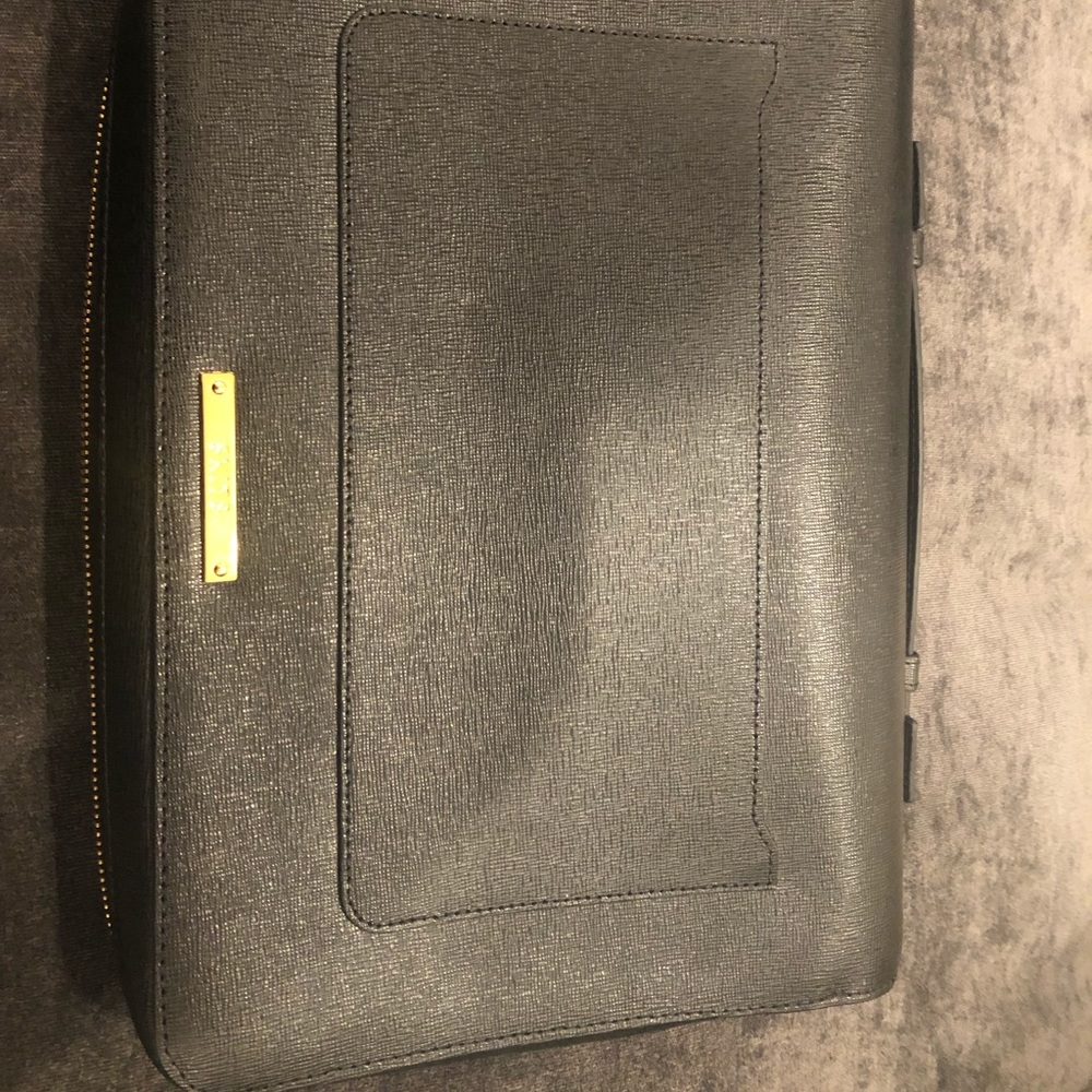 SKITS Providence Brilliant Tablet and Cords Shoulder Bags